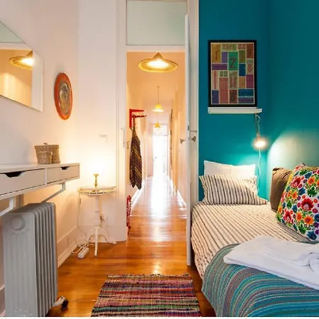 Cool View House In Bairro Alto *