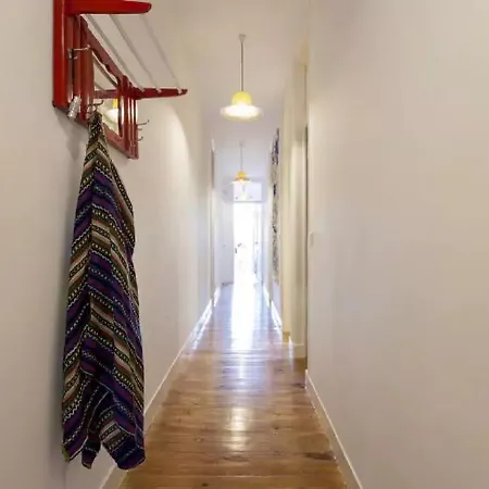 Cool View House In Bairro Alto *
